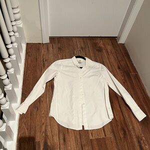 Classic White Womens Shirt. Talbots Size Small.